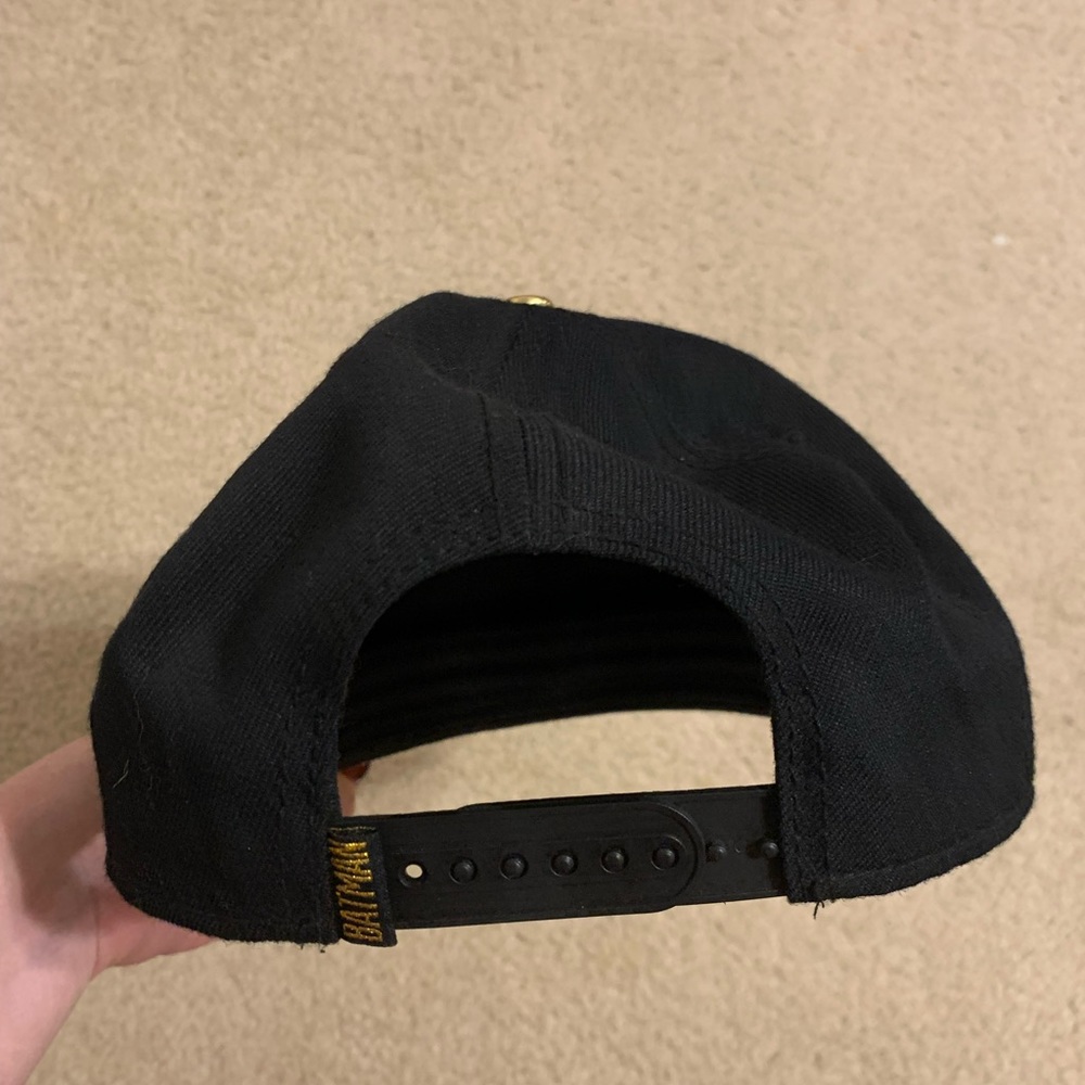 ⭐️Gold and Black Batman SnapBack - Picture 3 of 6